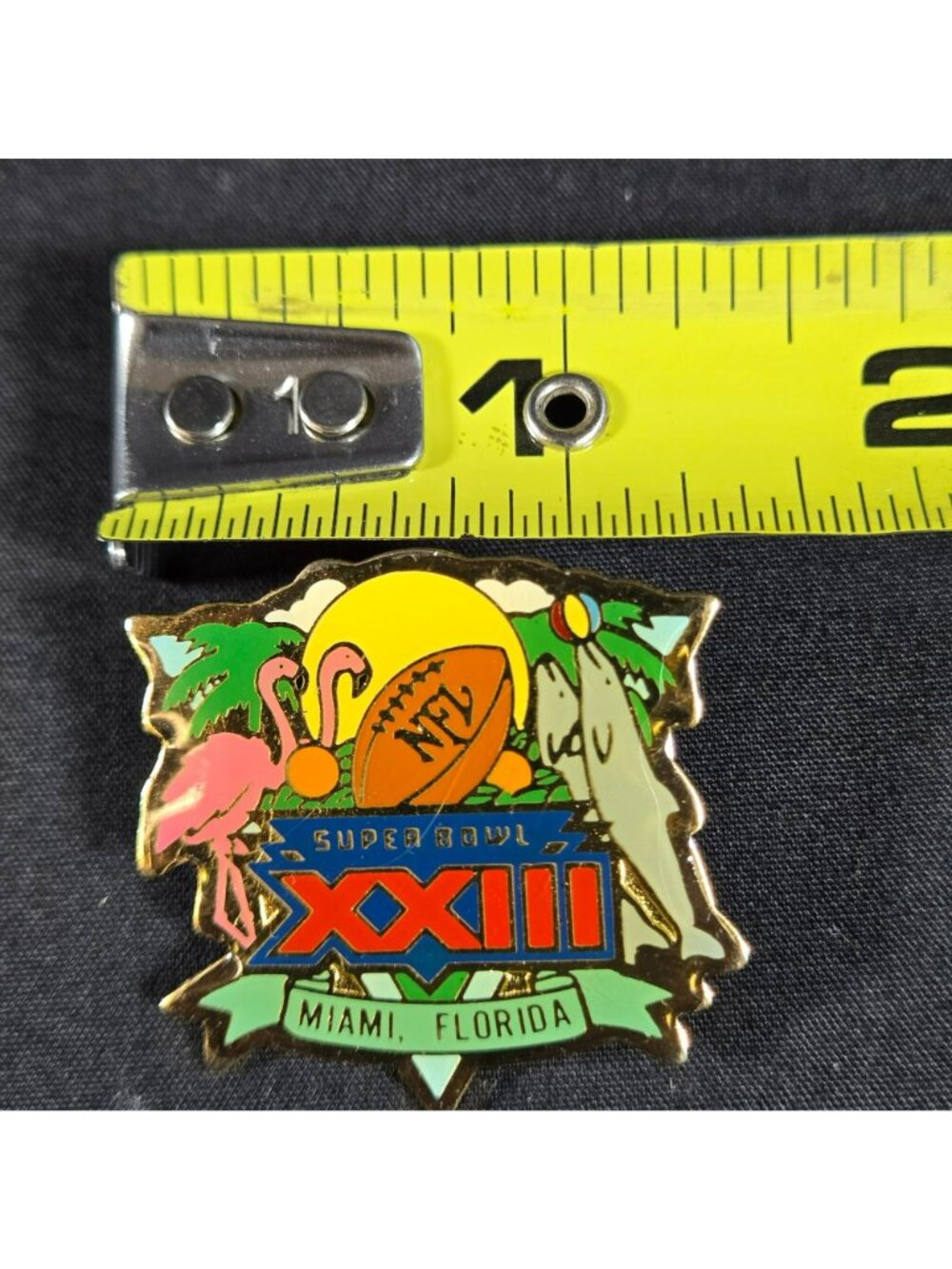 Super Bowl XXIII Miami Florida NFL Pin Peter David 1988 Collectible Lapel Pin - Picture 4 of 6